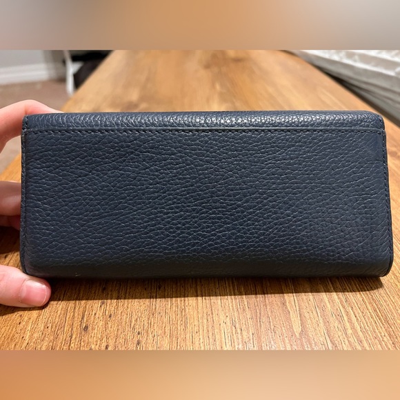 Michael Kors wallet - Picture 4 of 10